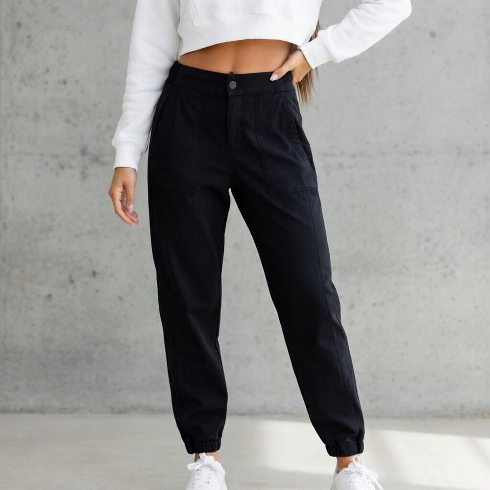 Athleta Black Nylon Spandex  Athletic Joggers 4